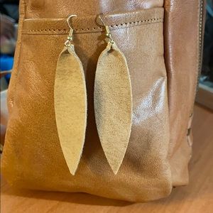 Leather earrings